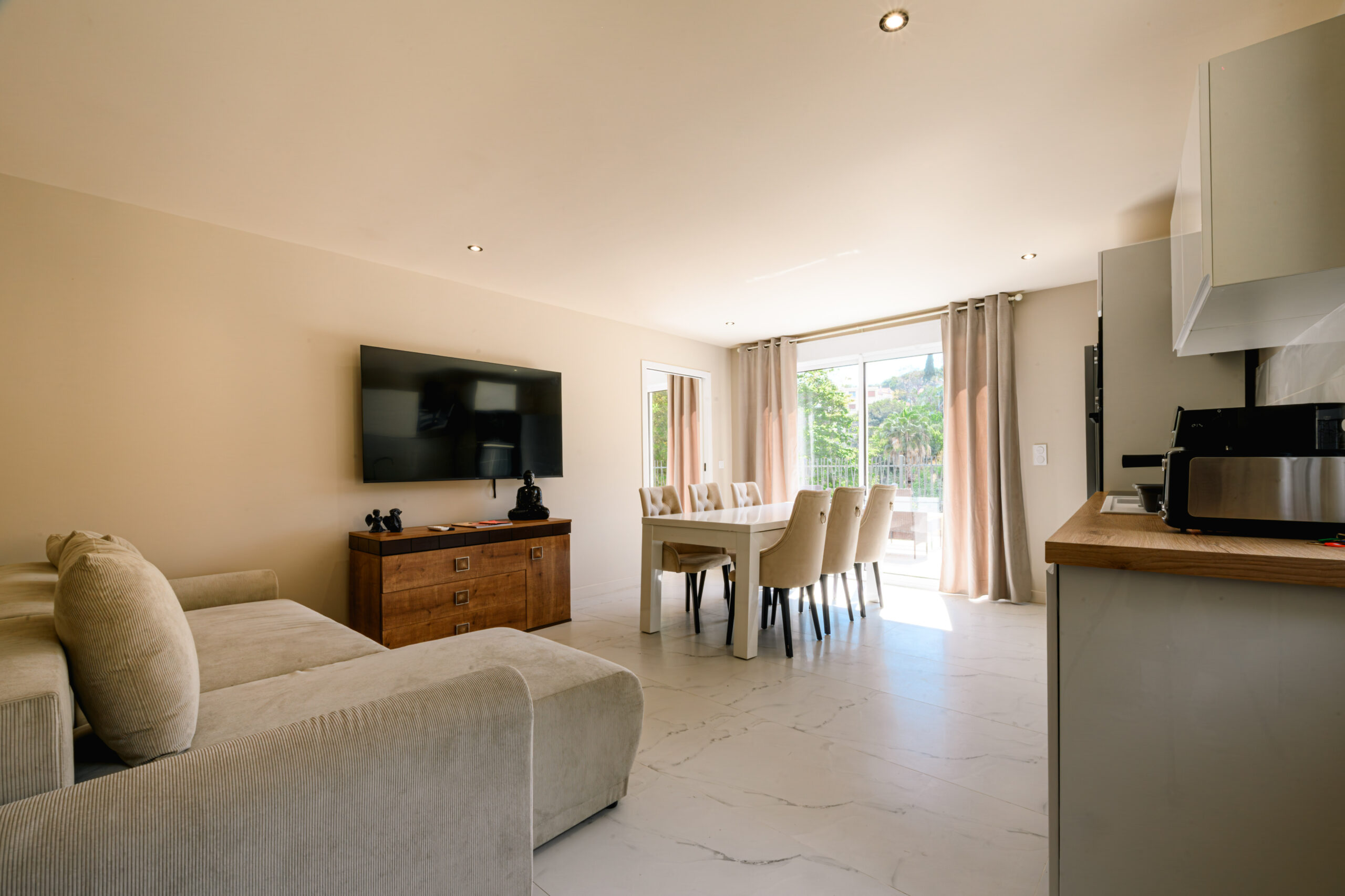Ruby 13 — Appartement 2 chambres 2 SDB Gold Lyon Cannes